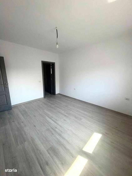 Casă cu 3 camere cu Teren 400 Mp în Hemeiuș