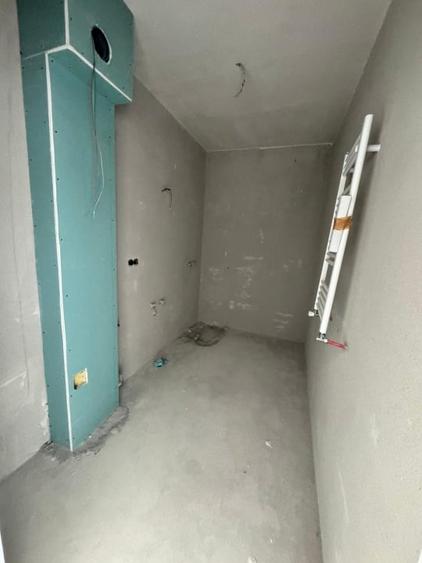 Apartament cu 2 camere decomandat în Săsar