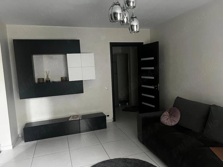 Apartament cu 2 camere decomandat în Berceni
