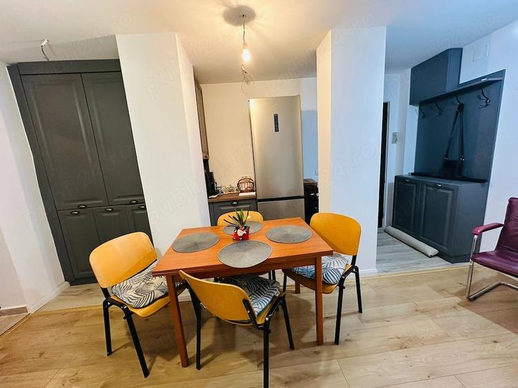 Apartament cu 2 camere decomandat în Bucovina