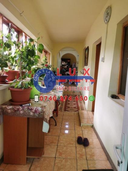 Casă cu 5 camere cu Teren 1200 Mp în Babadag