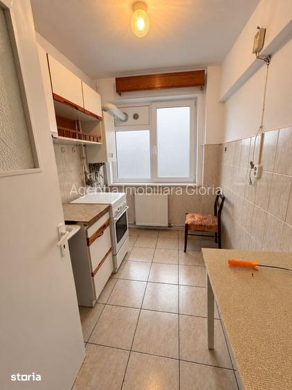 Apartament 2 camere str Octav Onicescu- 55.000 E Neg