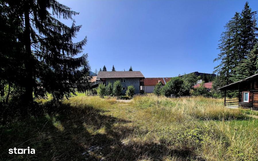 Teren de 2706 mp, în Central