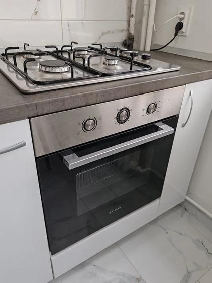 Apartament cu 2 camere semidecomandat în Calea București