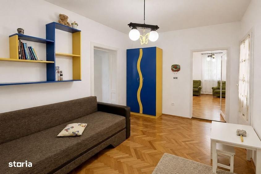 Casă cu 3 camere în Giroc