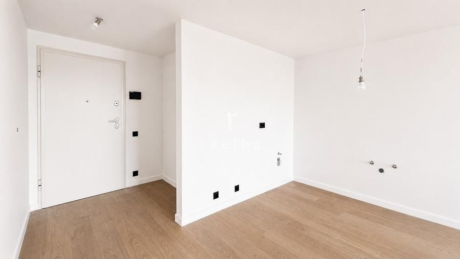Apartament cu 2 camere decomandat în Floreasca