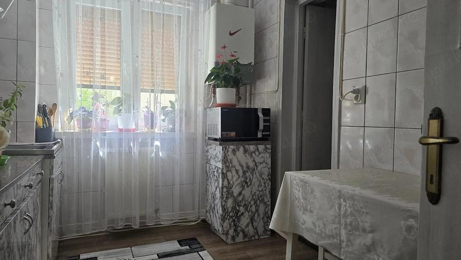 Apartament cu 2 camere decomandat în Bălcescu