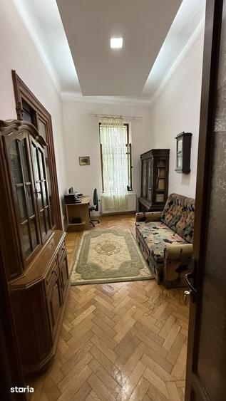 Apartament cu 4 camere în Cișmigiu