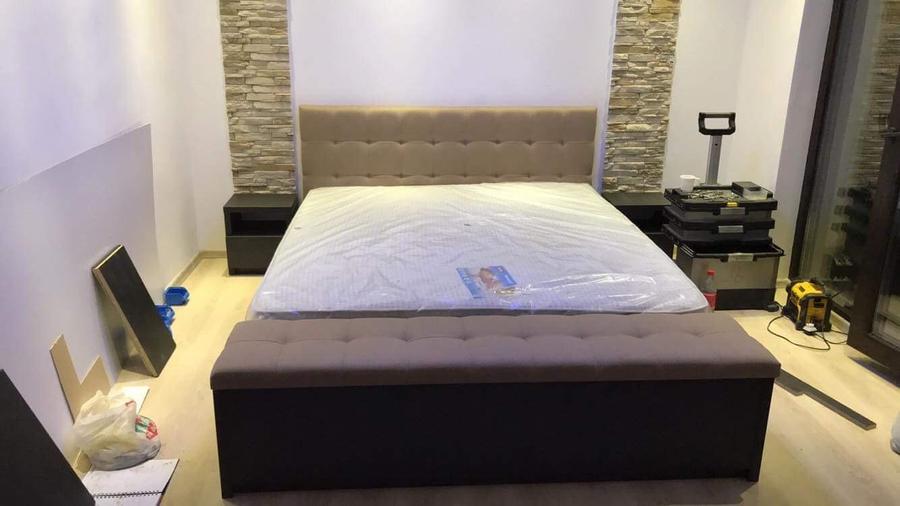 Casă individuală cu 4 camere cu Canalizare în Central