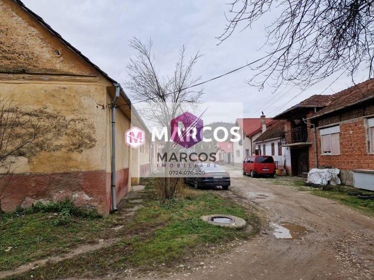 Casă individuală cu 3 camere cu Canalizare în Goruia