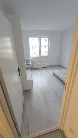 Apartament cu 3 camere decomandat în Sălăjan