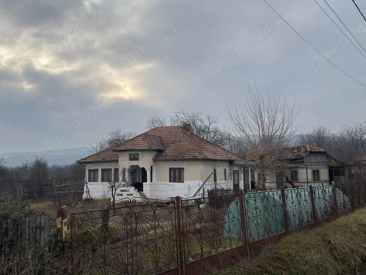 vand casa parscov - 3