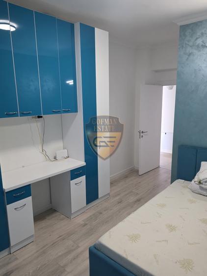 Apartament cu 3 camere decomandat, mobilat în Energia