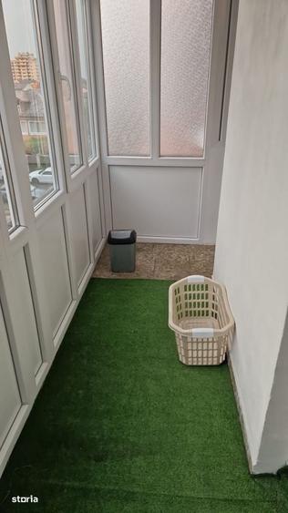Garsonieră decomandată în Craiovița Nouă