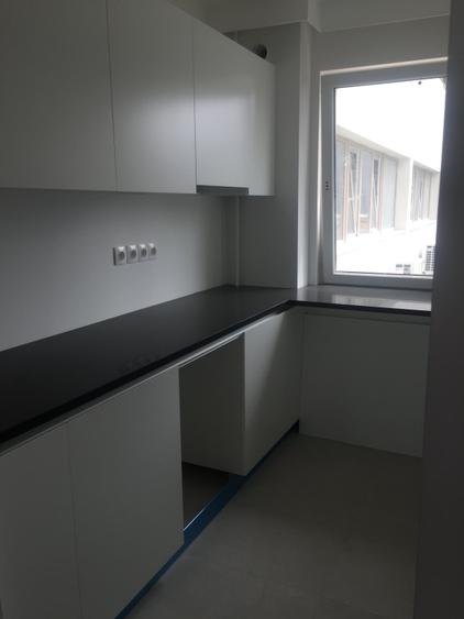 Birou, de 52 mp, în Calea Călărașilor