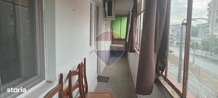 Apartament cu 3 camere, mobilat în Podgoria