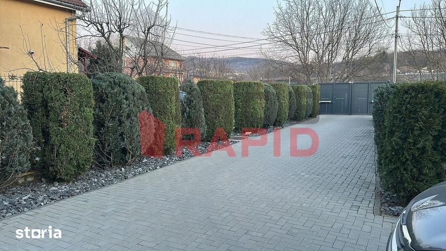 Casă cu 5 camere cu Teren 700 Mp în Central