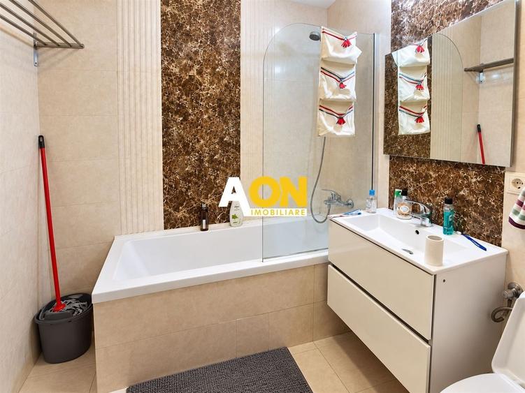 Apartament cu 2 camere decomandat, mobilat în Cetate
