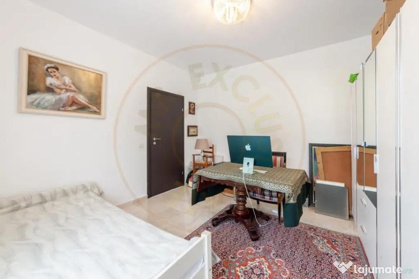 Casă cu 5 camere cu Teren 1255 Mp în Ștefănești