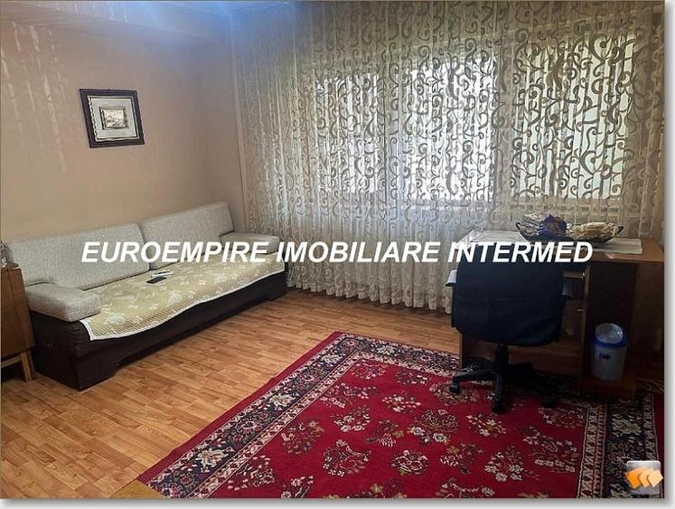 Apartament cu 2 camere decomandat, mobilat în Inel I