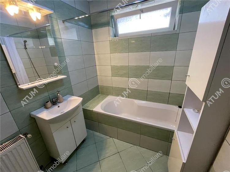 Apartament cu 2 camere decomandat, mobilat în Turnișor
