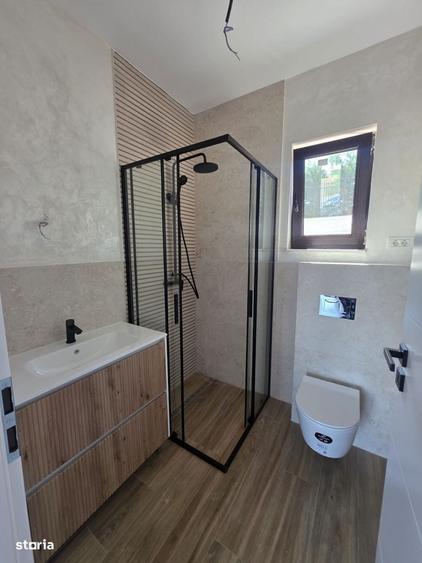 Casa individuala de tip P in suprafata de 90 mp. si teren 370 mp., Alb - 1