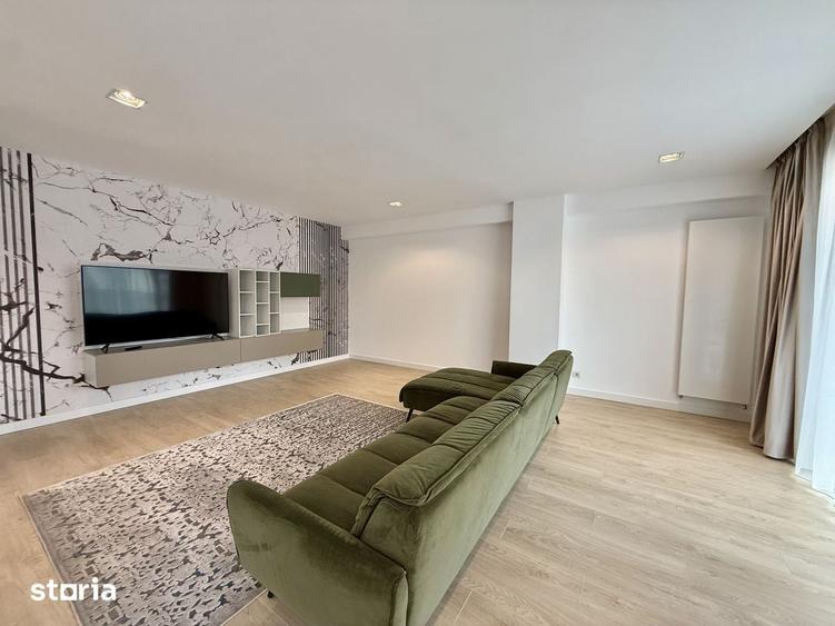 Apartament cu 4 camere în Central