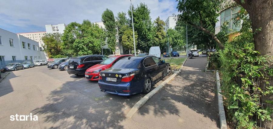 Teren de 239 mp, în Apărătorii Patriei