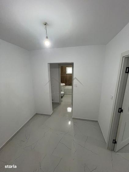 Apartament cu 2 camere decomandat în Nicolina