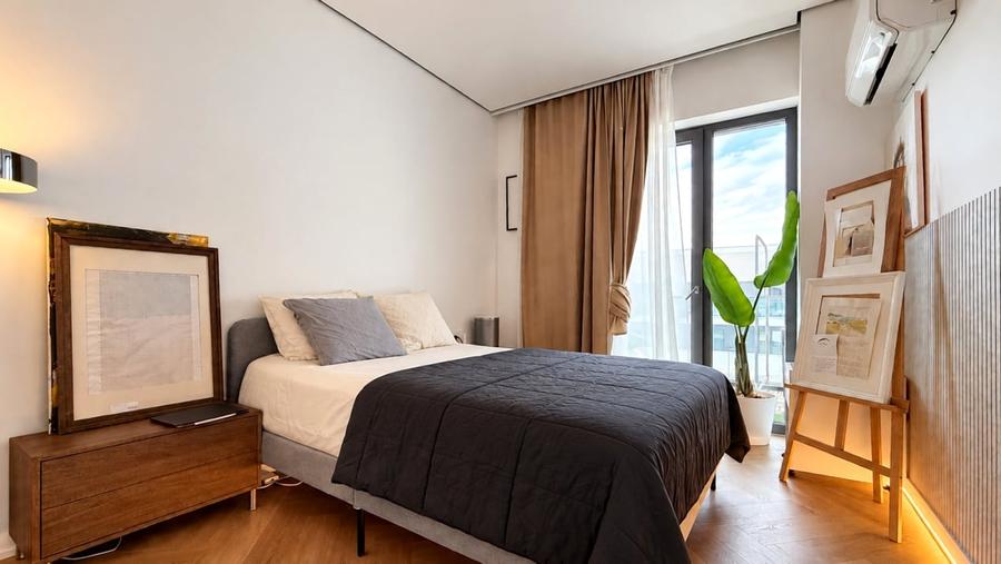 Penthouse cu 3 camere decomandat, mobilat în Pipera