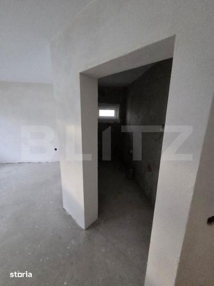 Casă cu 4 camere cu Teren 505 Mp în Crișeni