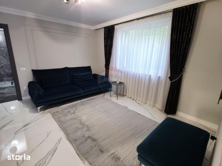 Apartament cu 5 camere în Precista
