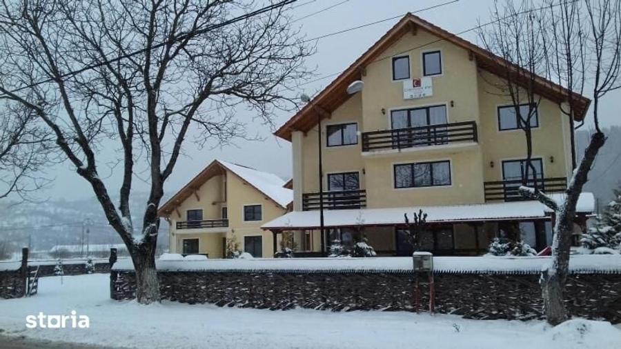 Spațiu comercial, de 3,700 mp, în Central