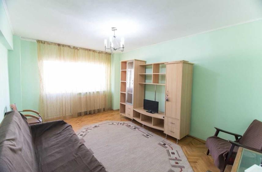 Apartament cu 2 camere decomandat în Trivale