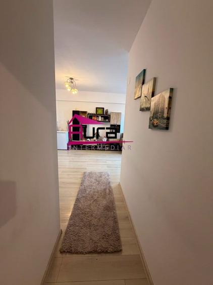 Apartament cu 2 camere decomandat în Peco