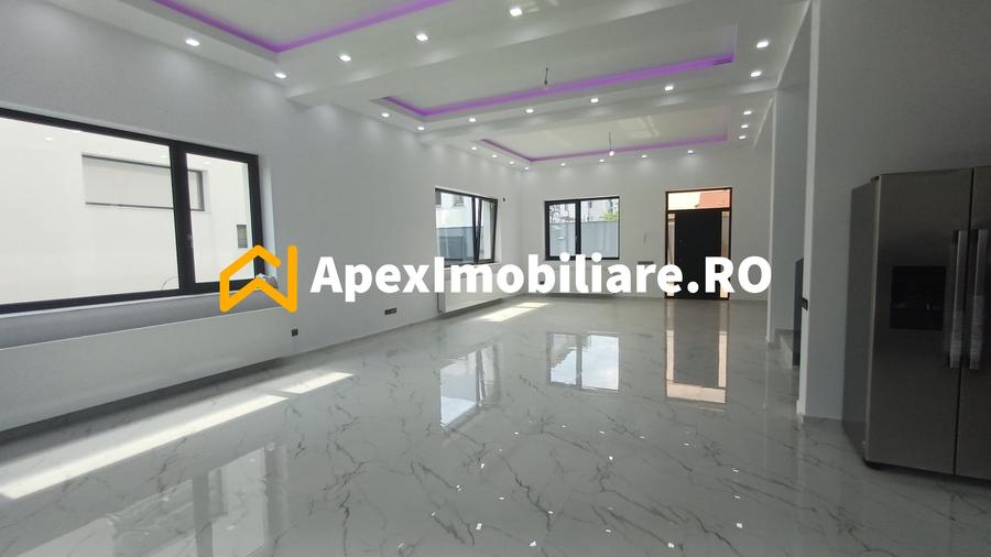 Casă individuală cu 7 camere cu Canalizare în Pipera