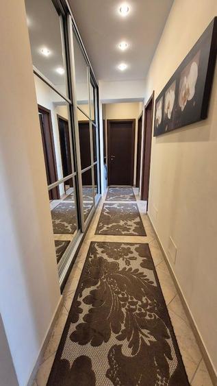 Apartament cu 4 camere decomandat, mobilat în Floreasca