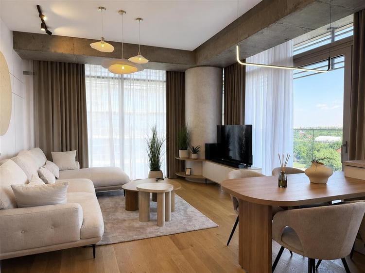 Apartament cu 3 camere decomandat, mobilat în Floreasca