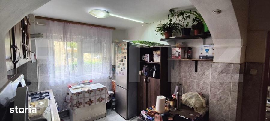 Apartament cu 2 camere semidecomandat în Micro 4