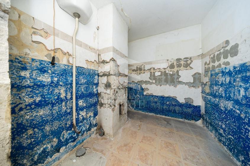 Apartament cu 3 camere decomandat în Triaj