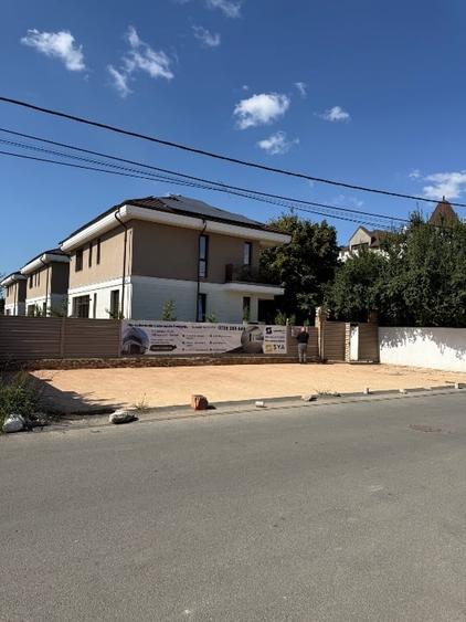 Casă individuală cu 5 camere cu Canalizare în Central