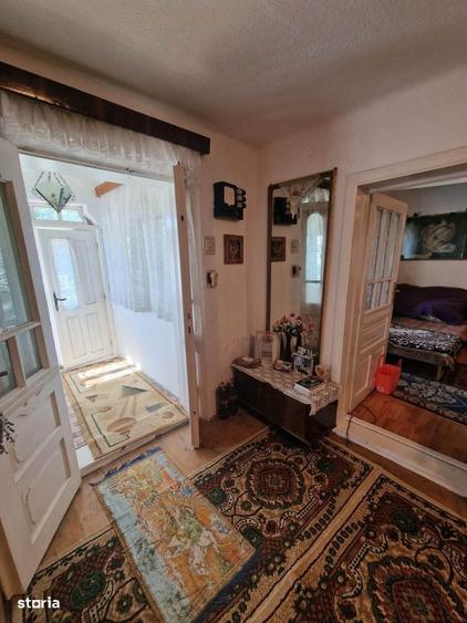 De vanzare casa batraneasca in Horia, teren de 700mp, 3 anexe, 55000e - 16