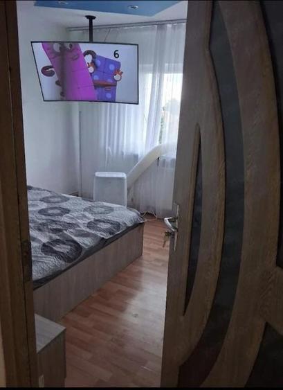Apartament cu 2 camere decomandat în Eremia