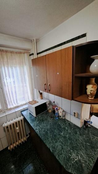 Apartament cu 2 camere semidecomandat, mobilat în Bucur Obor
