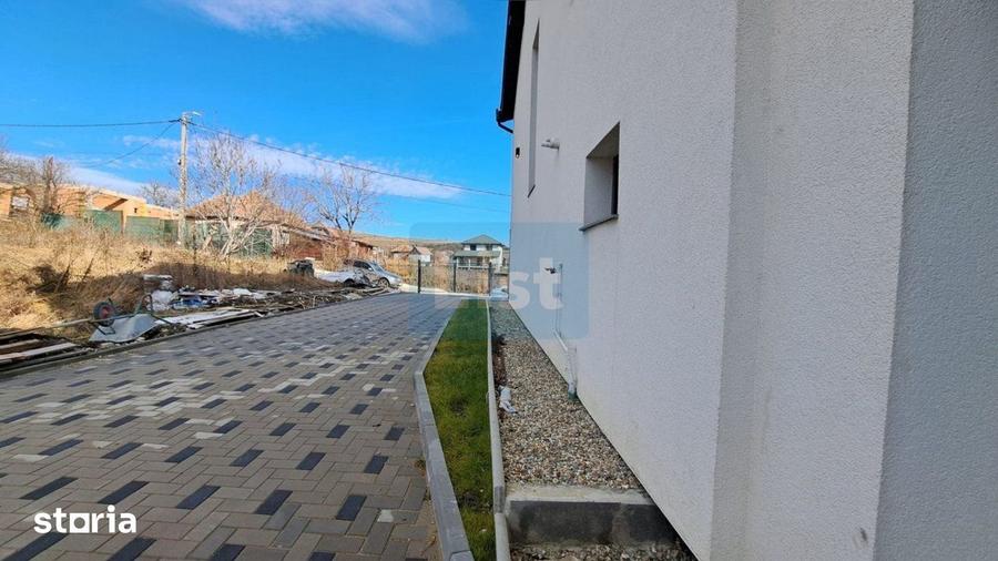 Casă cu 4 camere cu Teren 500 Mp în Apahida