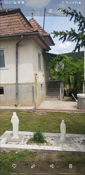 Casă cu 4 camere cu Teren 600 Mp în Grindeni