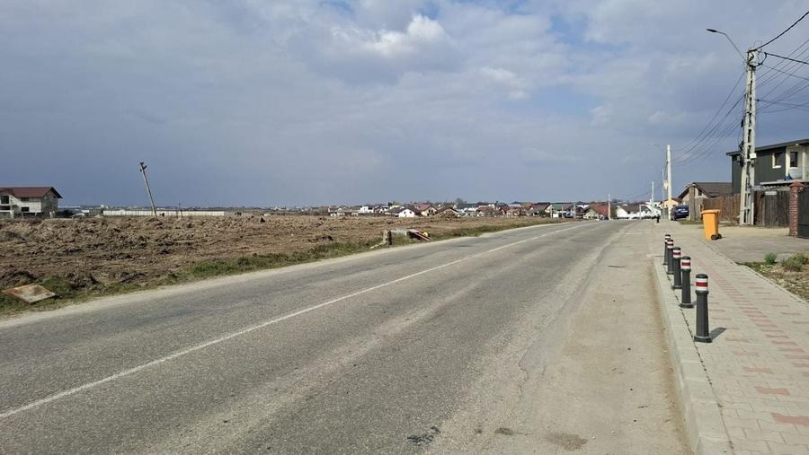 Teren Construcții intravilan de 489 mp, în Bradu
