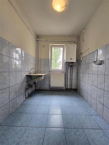 Apartament cu 2 camere semidecomandat în Mircea cel Bătrân