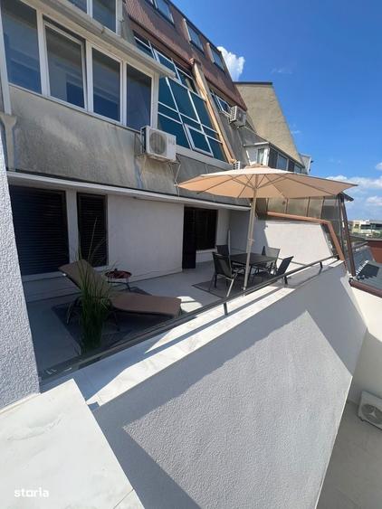 Apartament cu 3 camere în Faleza Nord