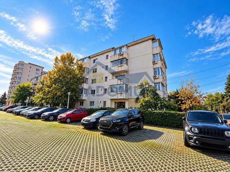 Apartament cu 3 camere decomandat, mobilat în Cantacuzino
